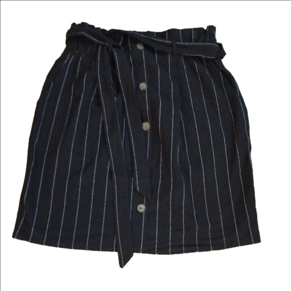 Sienna Sky Black and White Pencil Mini Skirt Tie Front - Picture 1 of 3